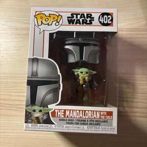 Funko Pop! Star Wars Mandalorian and Child Figure - Black and Green